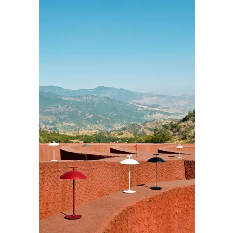Lampada da esterno Mini Jean in acciaio verniciato di Kartell