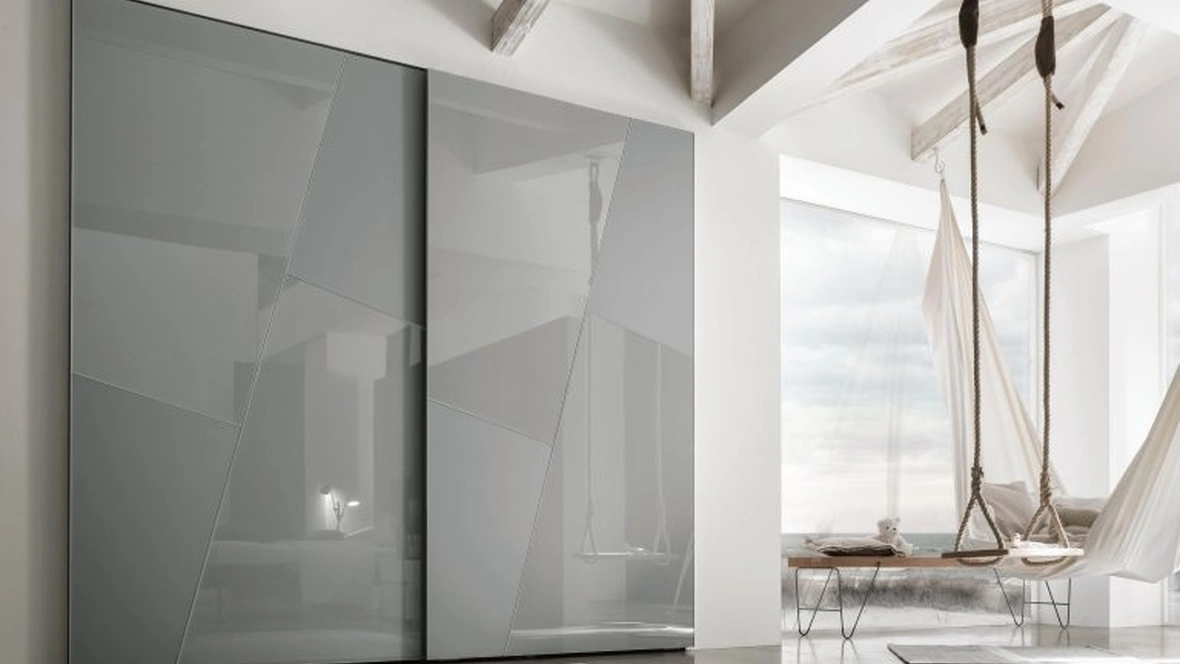 Armadio con anta scorrevole in vetro Kross di Tomasella