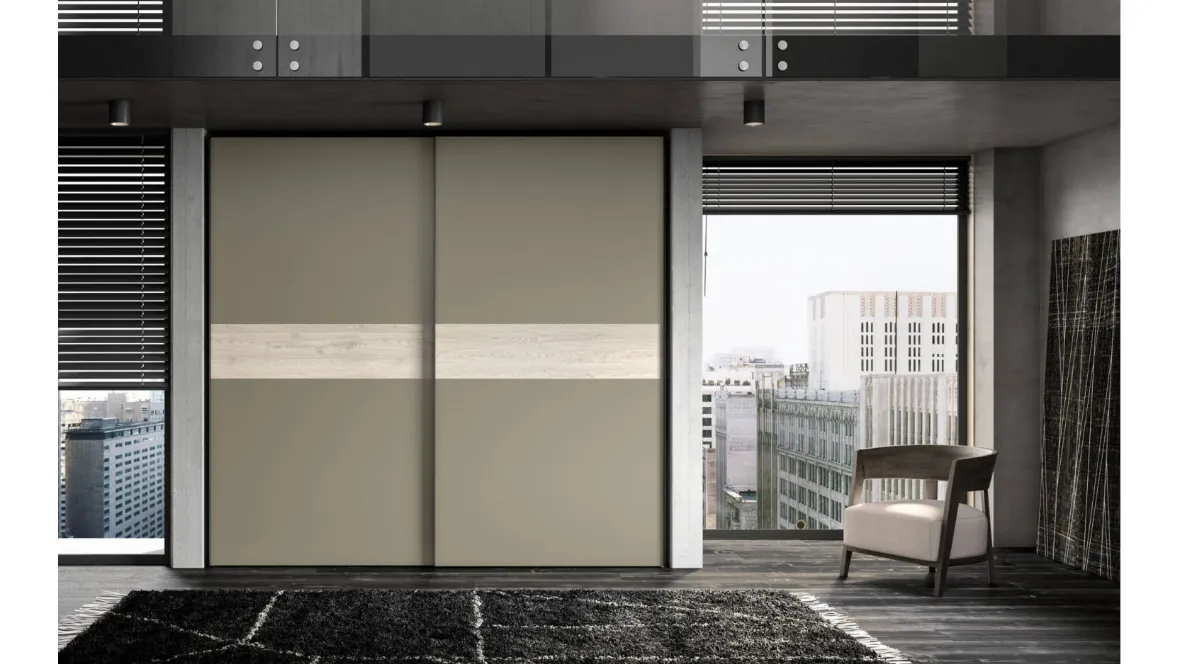 Armadio Power 04 in laccato opaco Grigio Verde ed inserto Rovere Chiaro di Trentanove