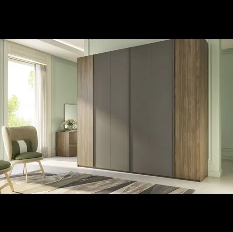 Armadio con ante battenti Quadro Steel finitura noce e grey di S75