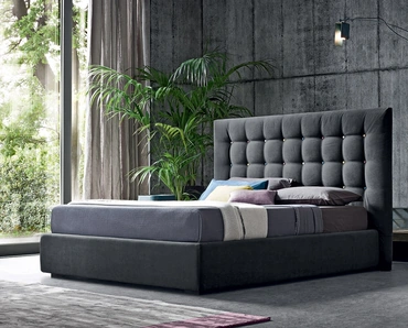 Letto in tessuto con testiera trapuntata con bottoni multicolor Karl di Felis