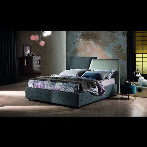 Letto in tessuto imbottito con testiera bicolore Achille di MaxHome
