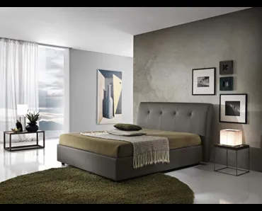 Letto in tessuto con testiera trapuntata Barret di MaxHome
