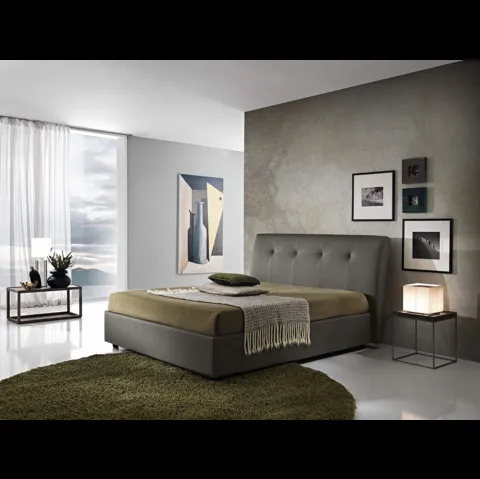 Letto in tessuto con testiera trapuntata Barret di MaxHome