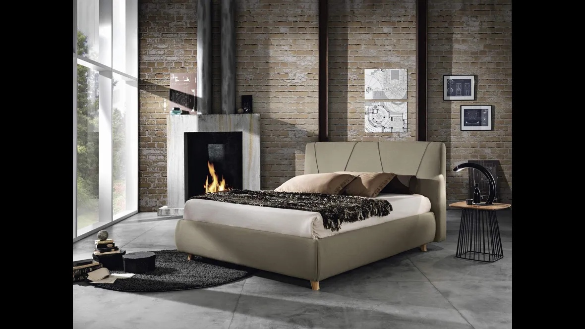 Letto matrimoniale in tessuto imbottito con testiera Mojito di MaxHome