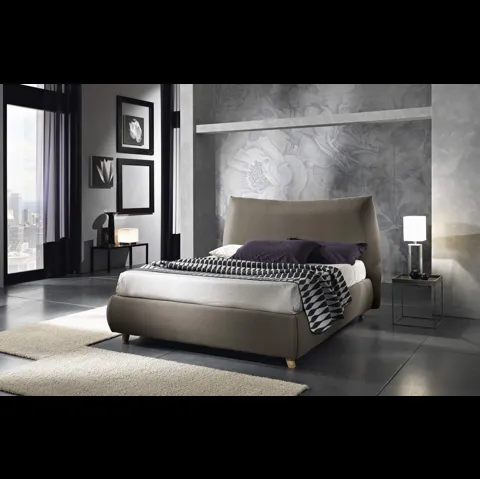 Letto morbido e accogliente in tessuto imbottito con testiera My Way di MaxHome