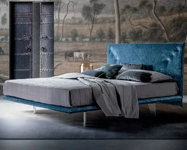 Letto in tessuto dal design raffinato Treoci di Rigosalotti