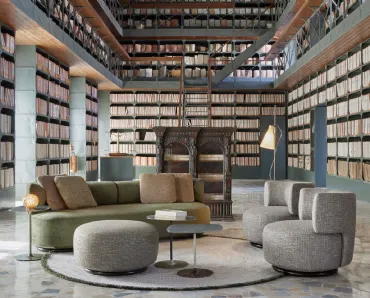 Divano lineare K-Waiting di Kartell
