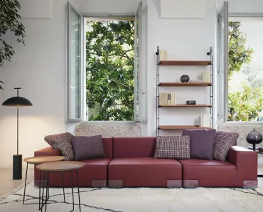 Divano lineare in pelle dalla forma squadrata Plastics Tech di Kartell