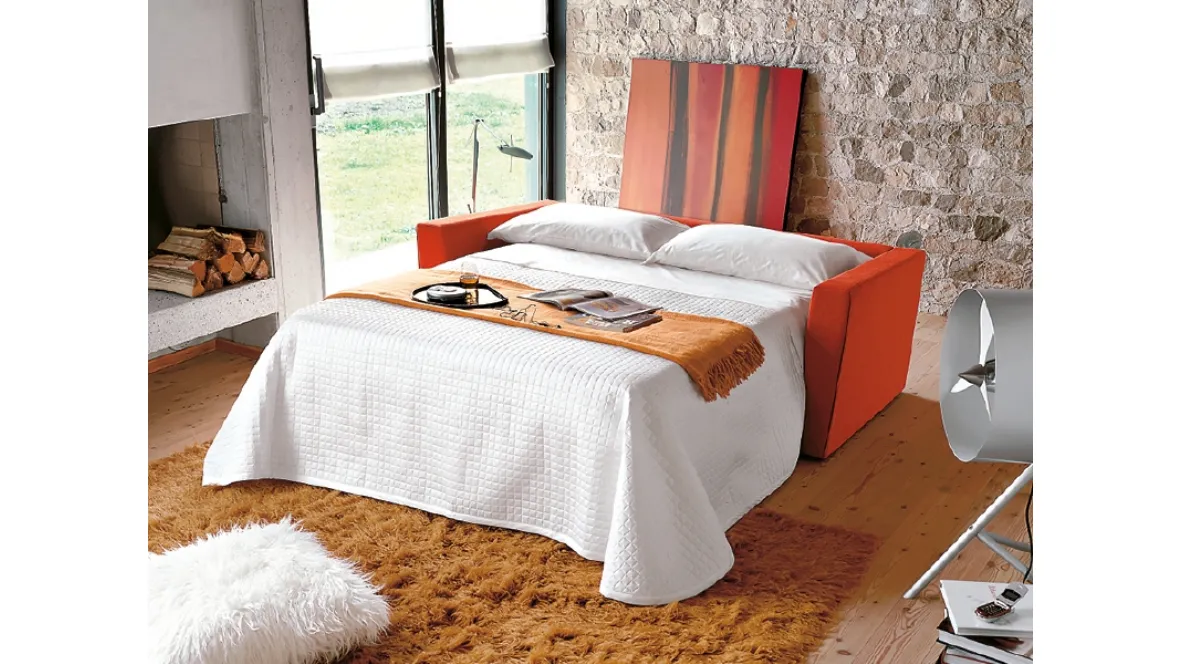 Divano letto lineare Pratiko di Rigosalotti