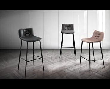 Sgabello Alessia in ecopelle di MaxHome