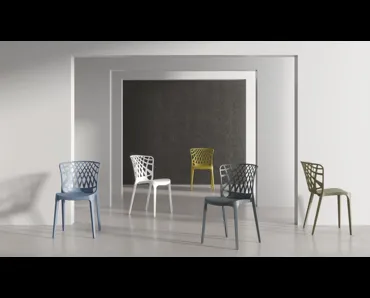 Sedia impilabile in polipropilene Mabel di MaxHome