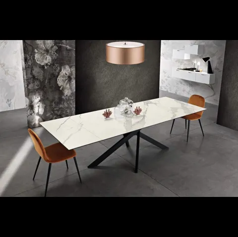 Tavolo allungabile in vetroceramica Blair Statuario Venato Bianco di MaxHome
