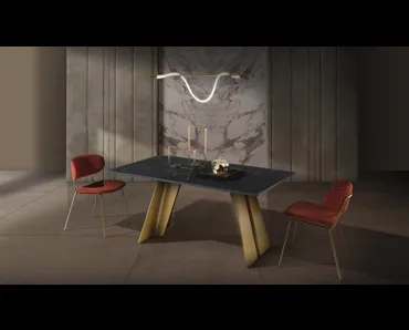 Tavolo Ethan Piane di MaxHome