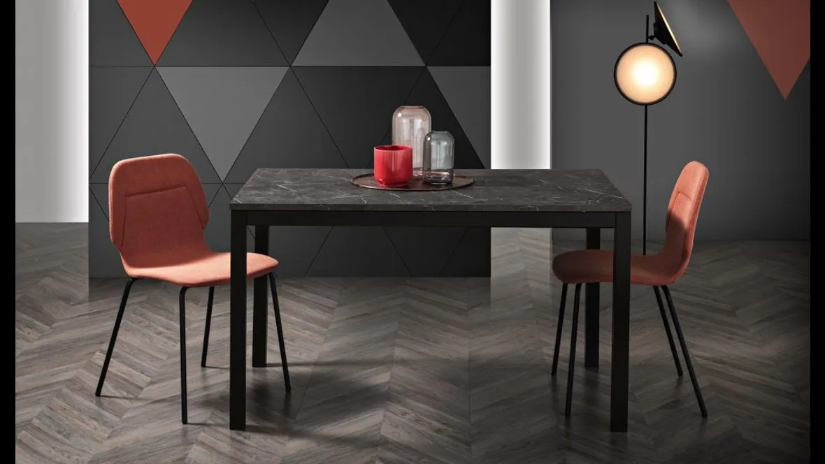 Tavolo allungabile in melaminico marmo grigio Huragan di MaxHome