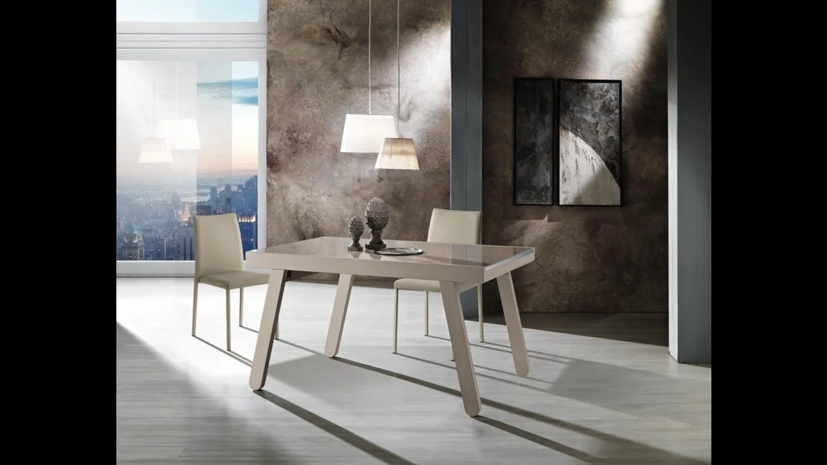 Tavolo allungabile Jacopo con top in laccato lucido Kashmir di MaxHome