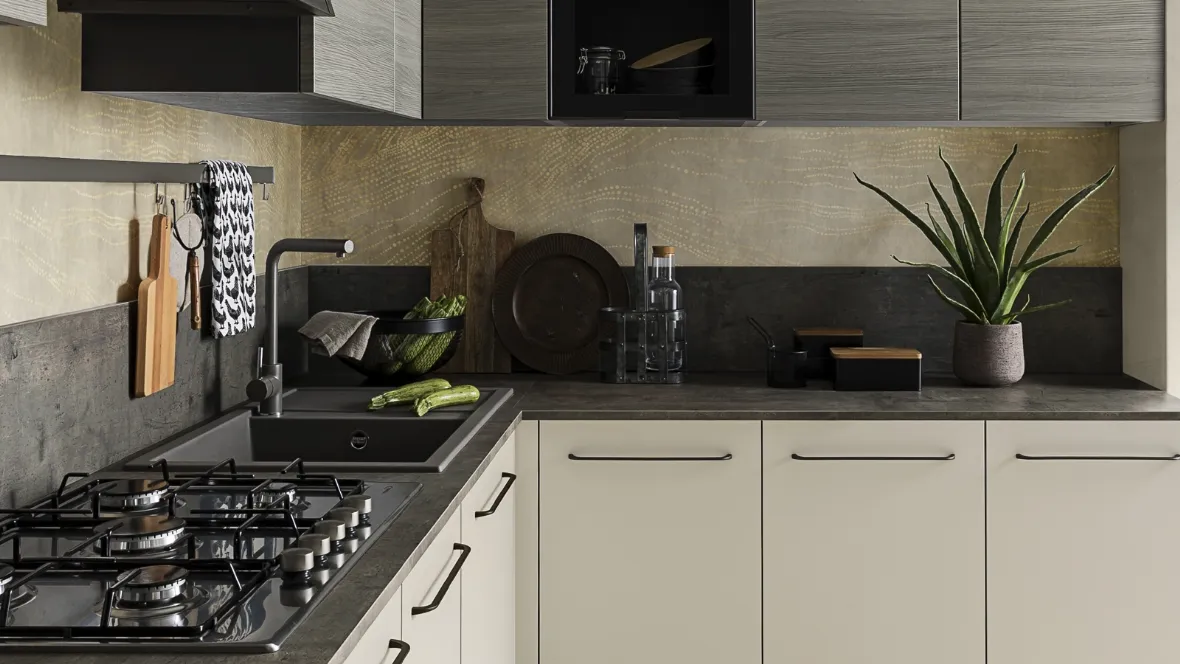 Cucina Moderna in Pet Crema Easy 031 di Ar-due