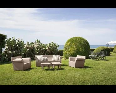 Arredo da esterno Bubble Club di Kartell