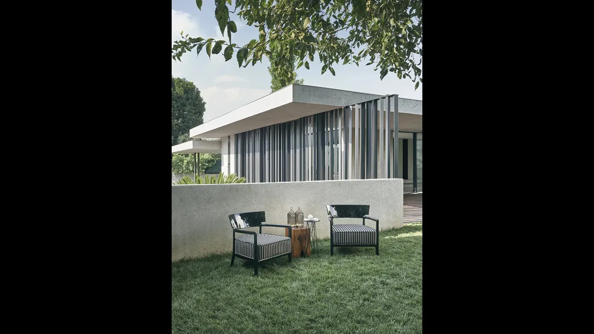 Poltroncina Cara Outdoor di Kartell