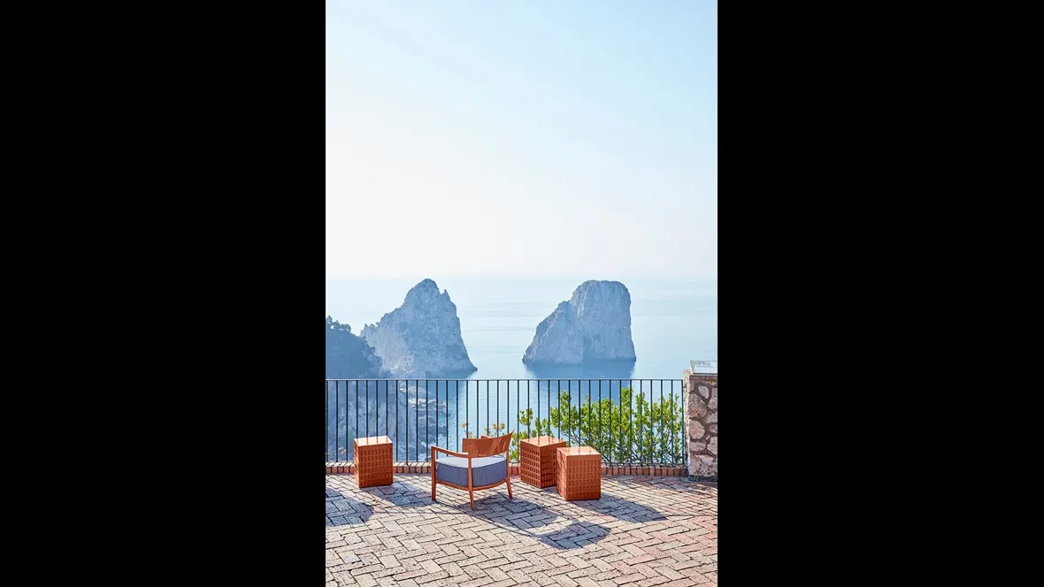 Tavolino Eur di Kartell